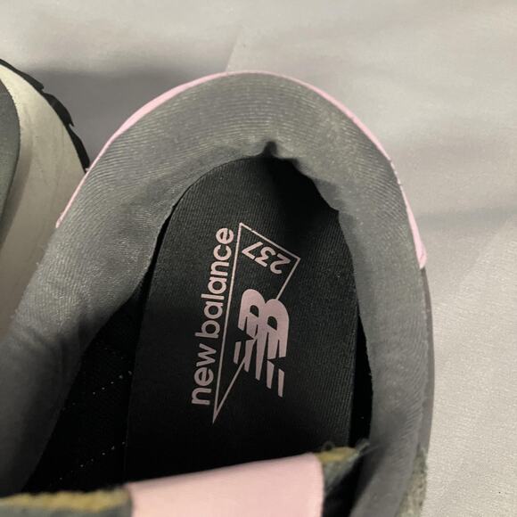 New Balance 237 Shoes Womens Size 9.5 Black Pink Suede Nylon Sneakers WS237YA - Picture 3 of 13